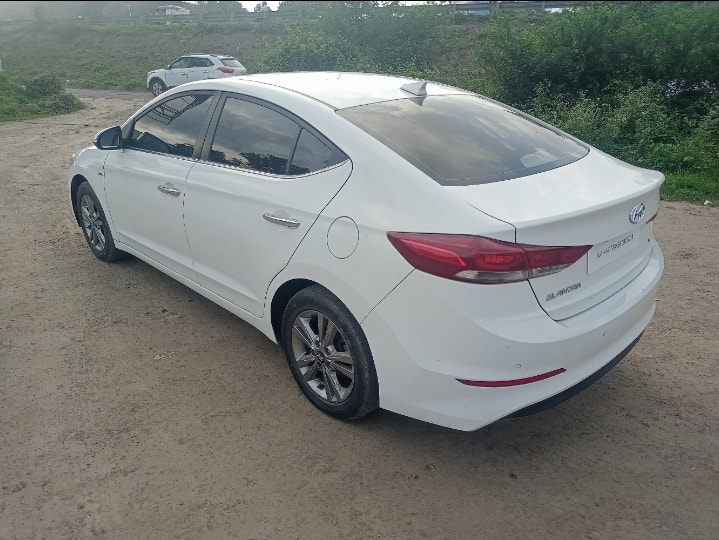 Elantra image 5 Elantra image 5