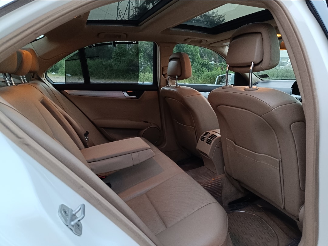 C-Class image 13 C-Class image 13