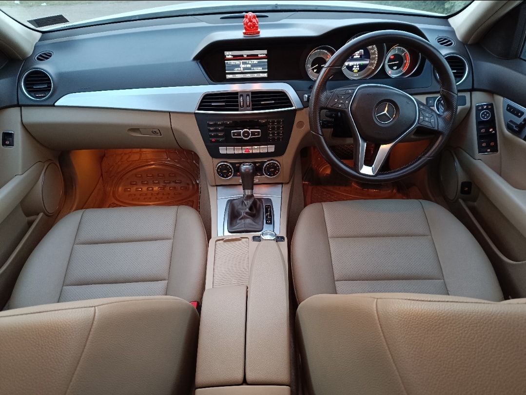 C-Class image 10 C-Class image 10