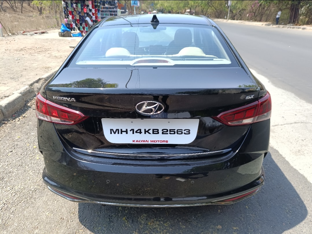 Verna image 4 Verna image 4