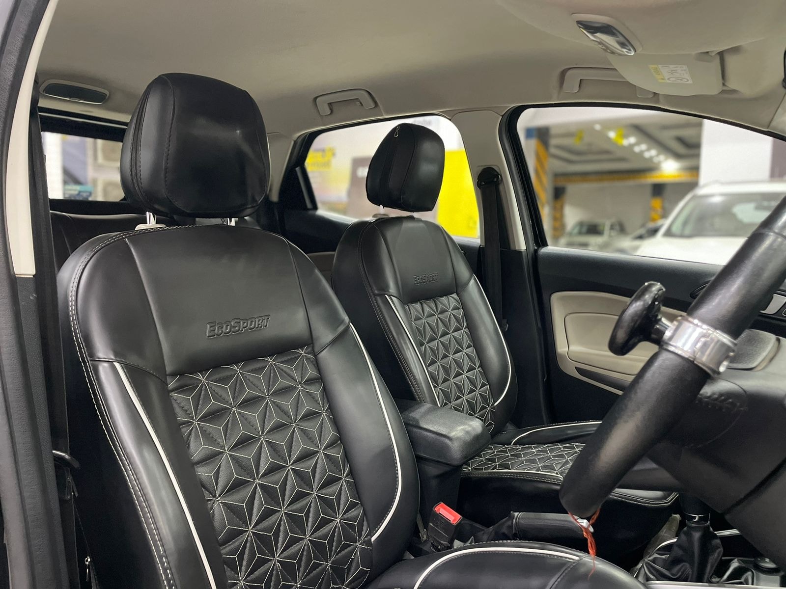 EcoSport image 13 EcoSport image 13