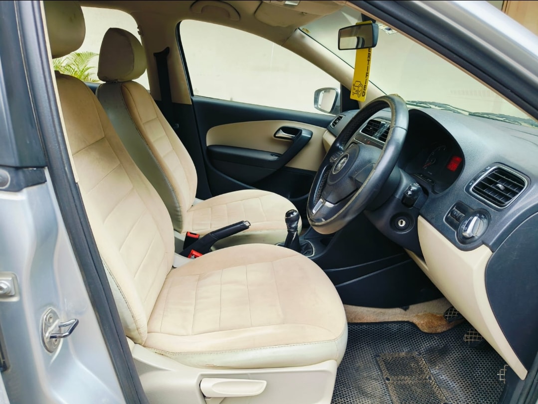 Polo image 14 Polo image 14