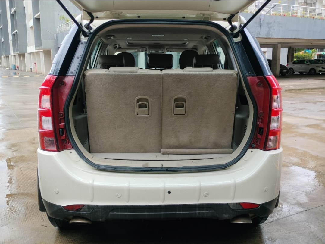 XUV500 image 16 XUV500 image 16