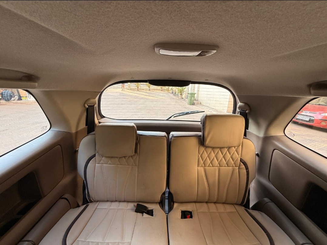 Innova image 2 Innova image 2