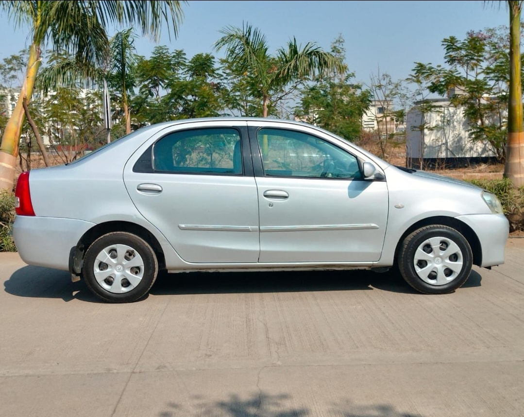 Etios image 2 Etios image 2