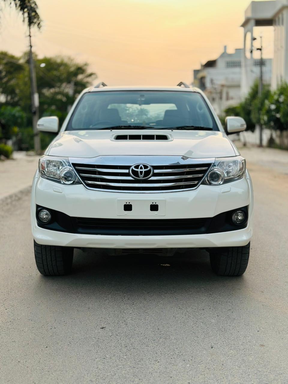 Used 2013 Toyota Fortuner, Saveena, Udaipur