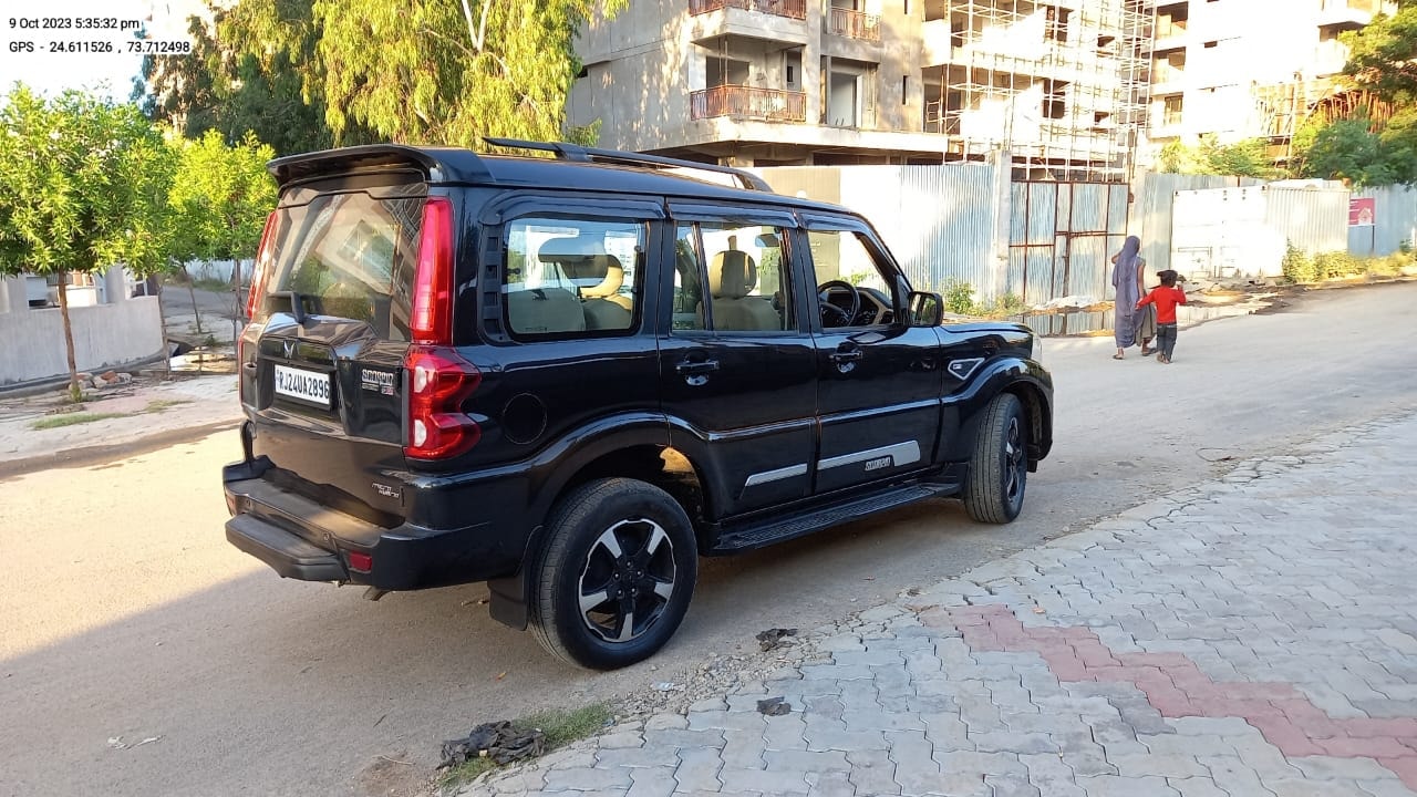 Scorpio Classic image 2 Scorpio Classic image 2