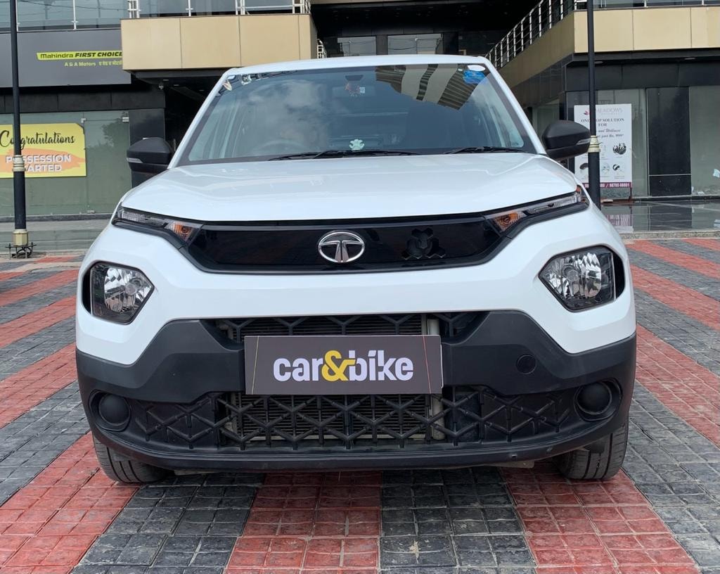 Punch image 8 Punch image 8