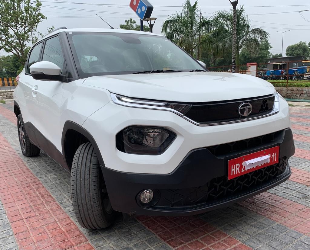 Punch image 7 Punch image 7