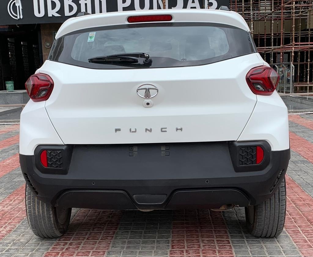 Punch image 4 Punch image 4