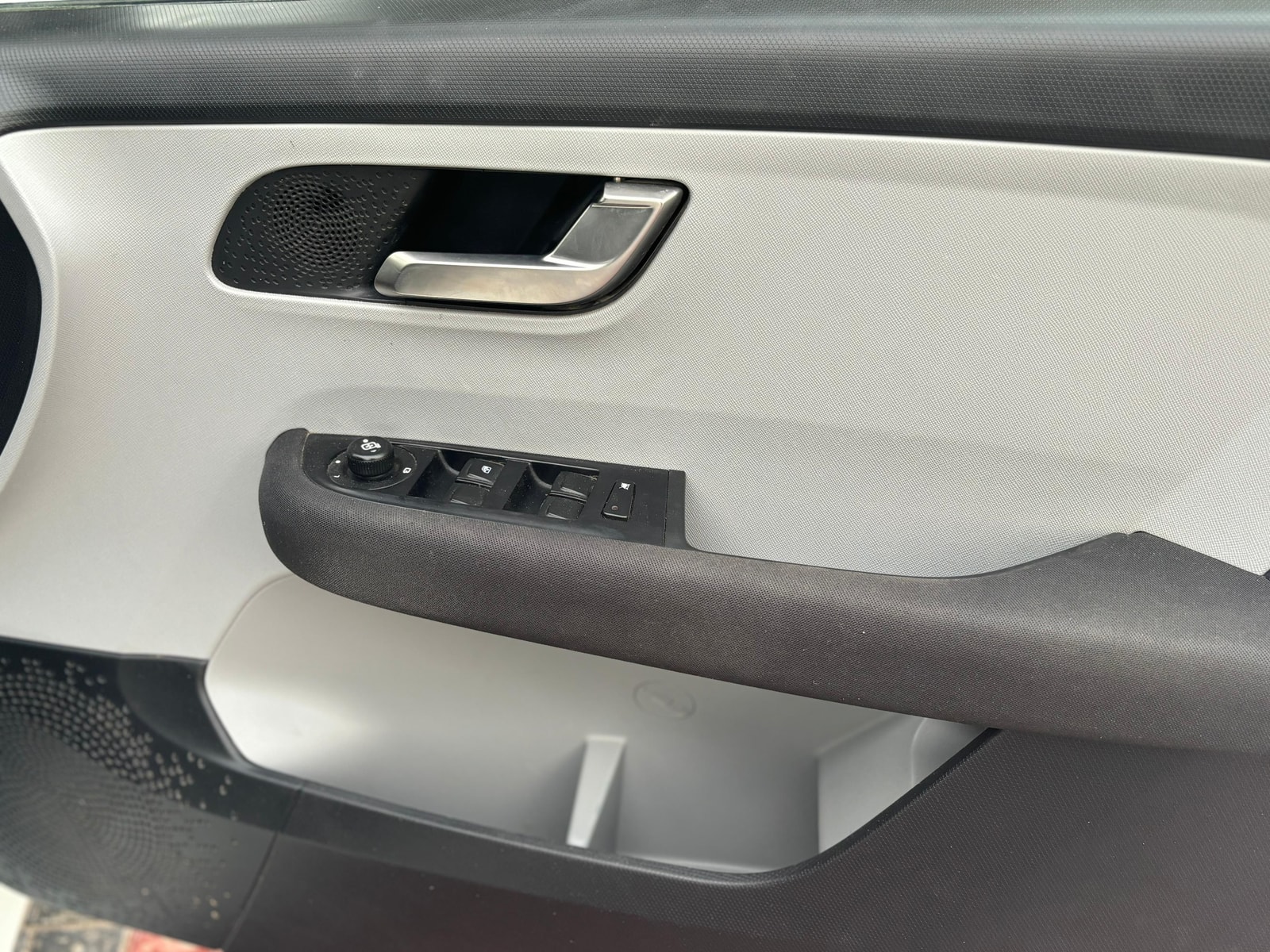 Altroz image 11 Altroz image 11