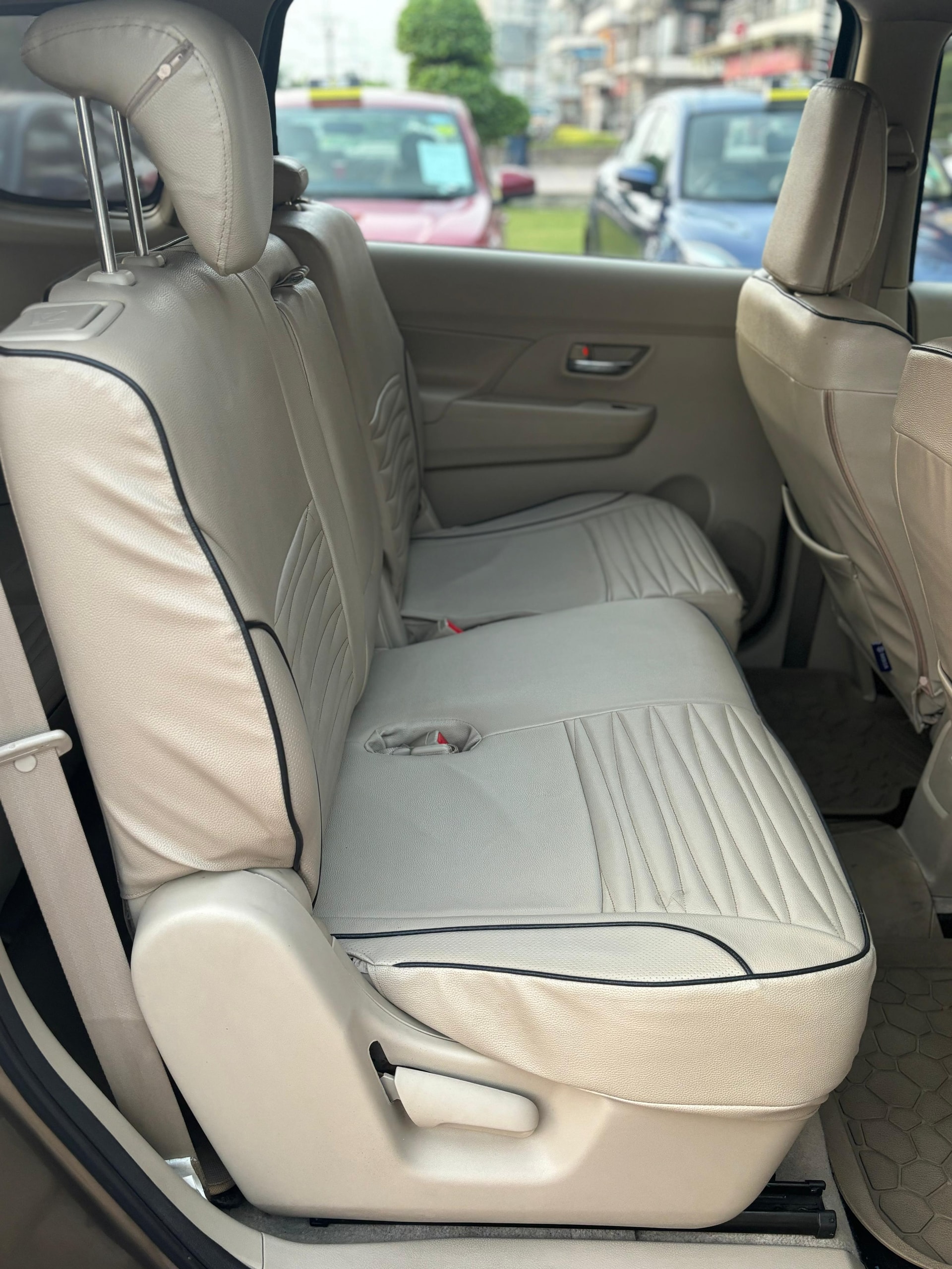 Ertiga image 14 Ertiga image 14