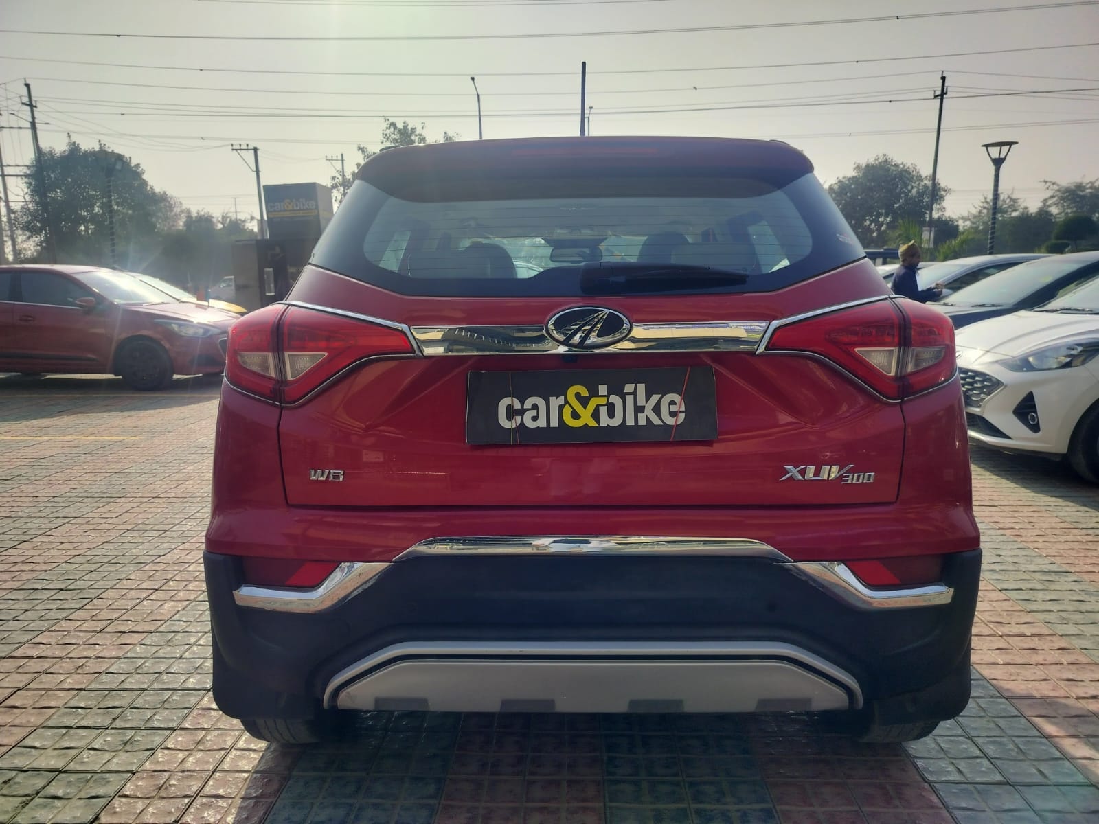 XUV300 image 4 XUV300 image 4