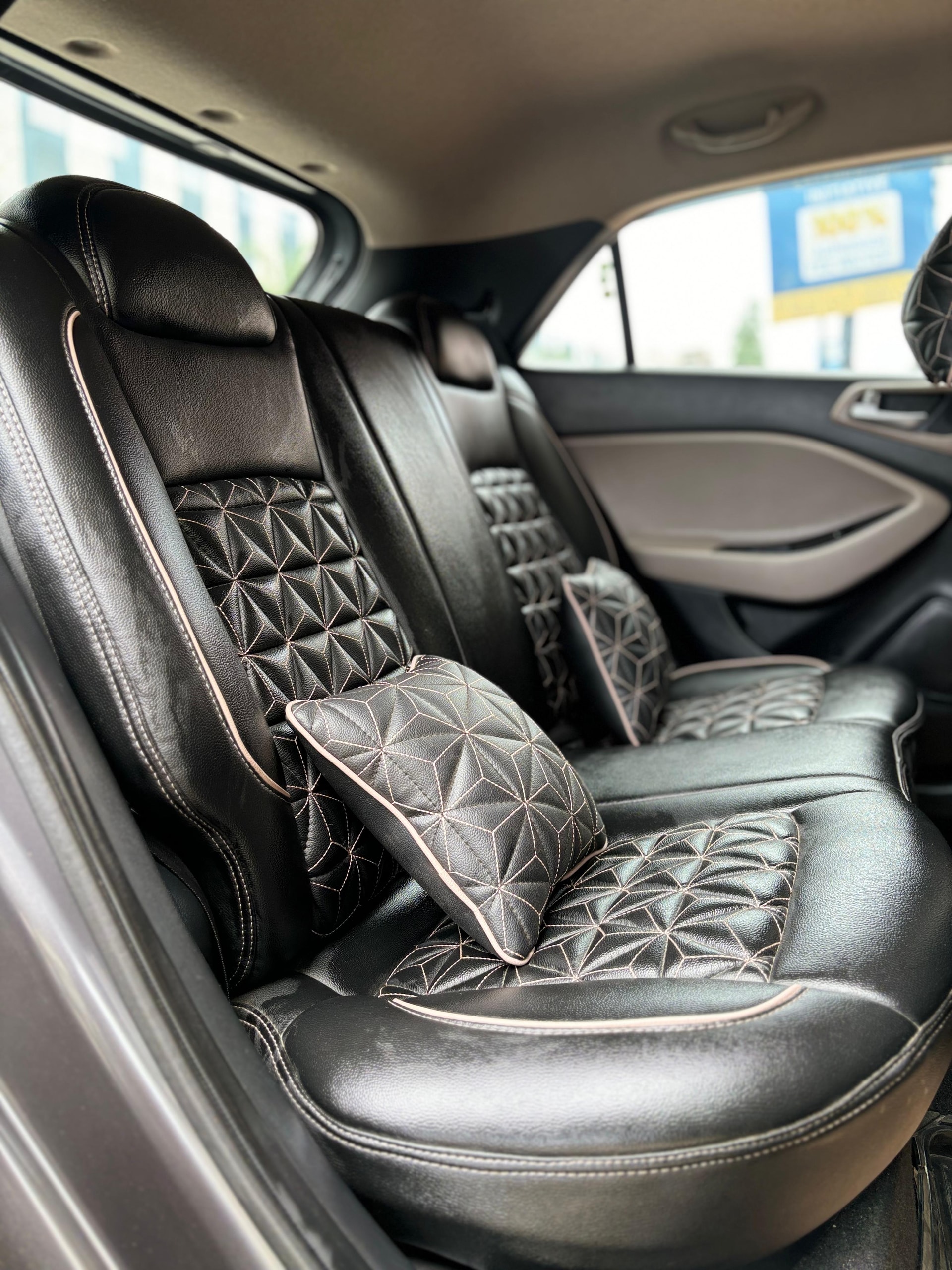 Elite i20 image 14 Elite i20 image 14