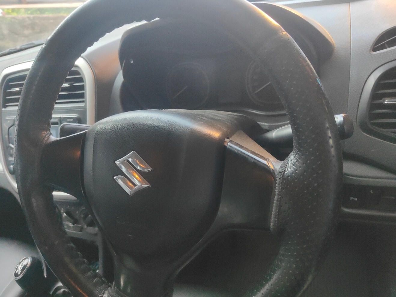 Used 2017 Maruti Suzuki Vitara Brezza Used 2017 Maruti Suzuki Vitara Brezza