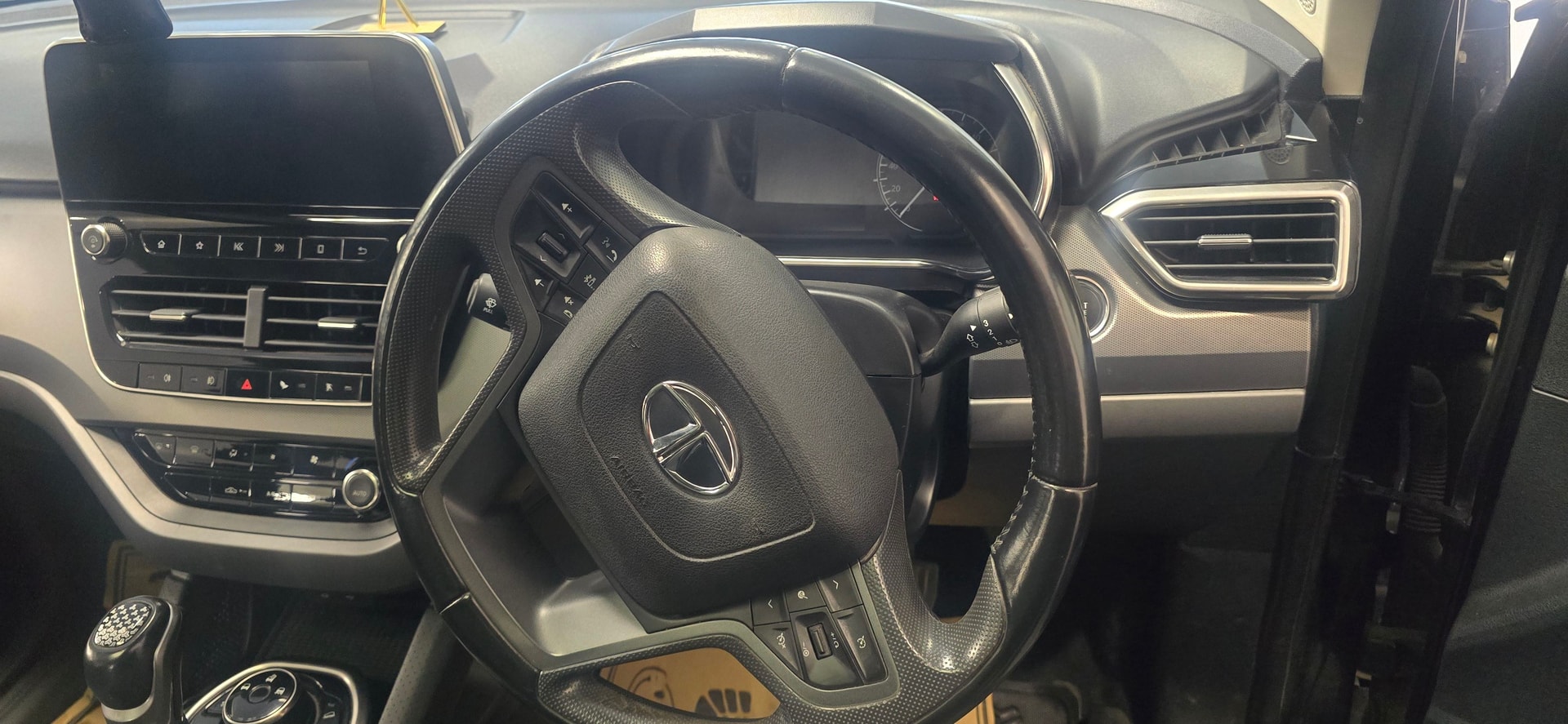 Harrier image 13 Harrier image 13