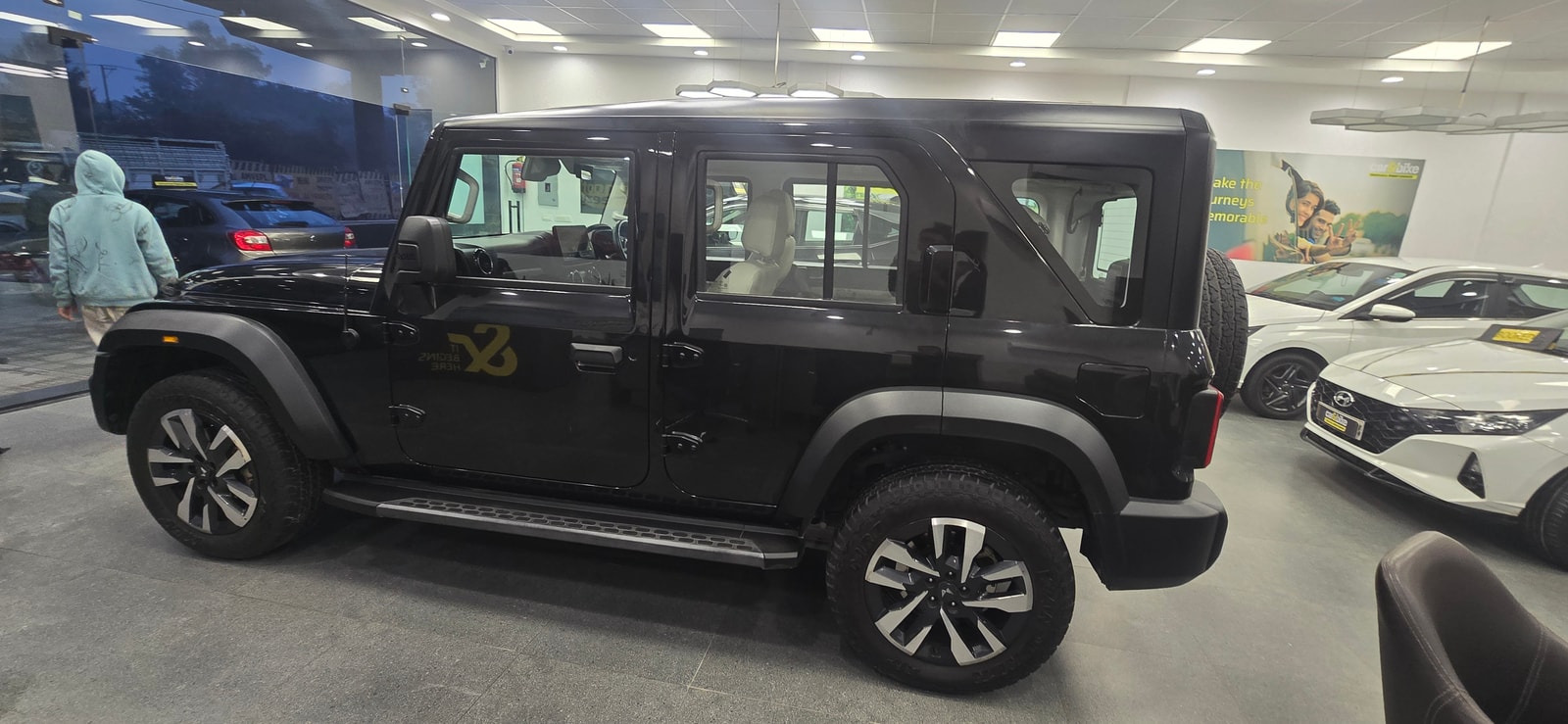 Thar Roxx image 2 Thar Roxx image 2