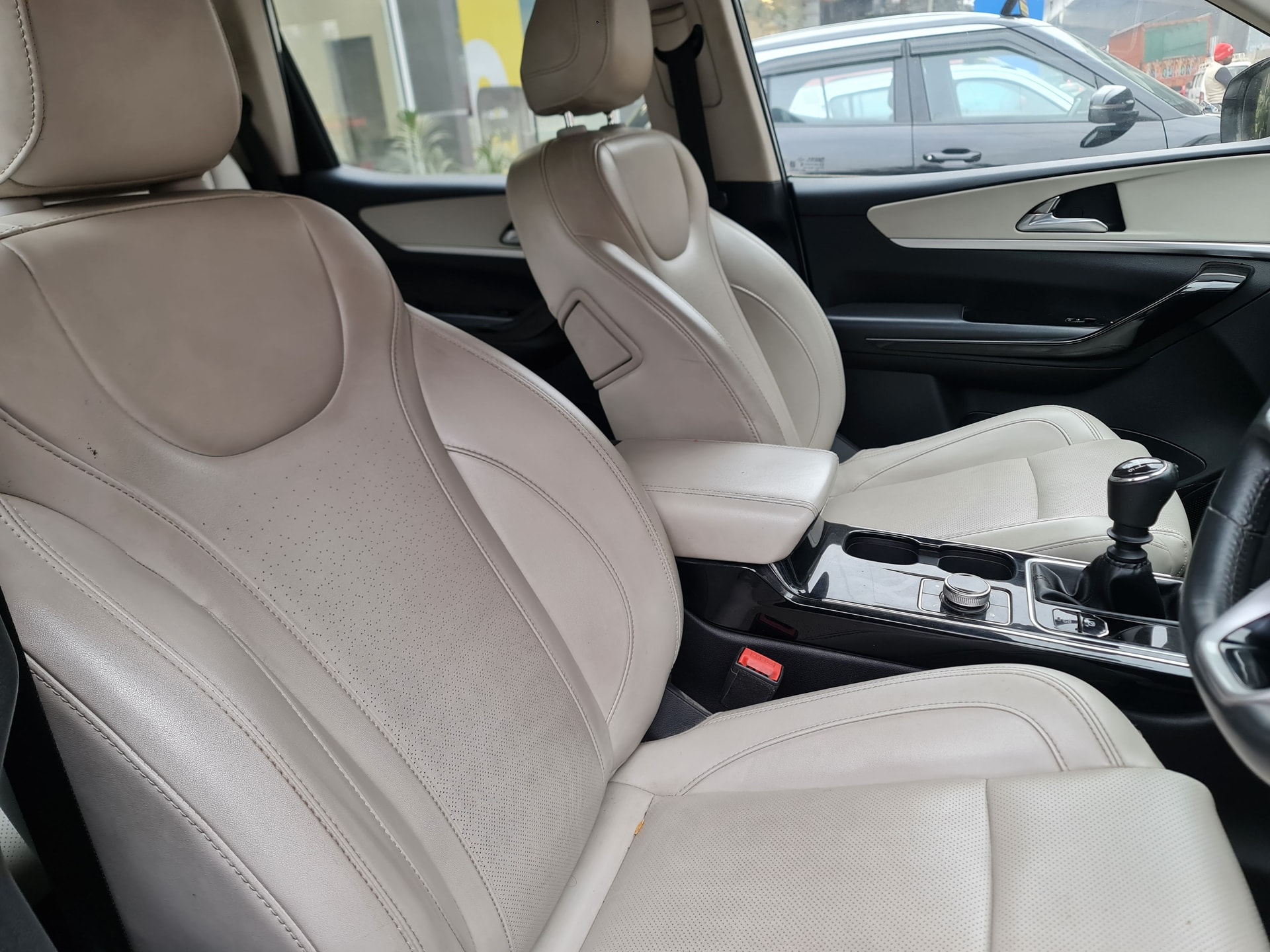 Used 2023 Mahindra XUV700 Used 2023 Mahindra XUV700