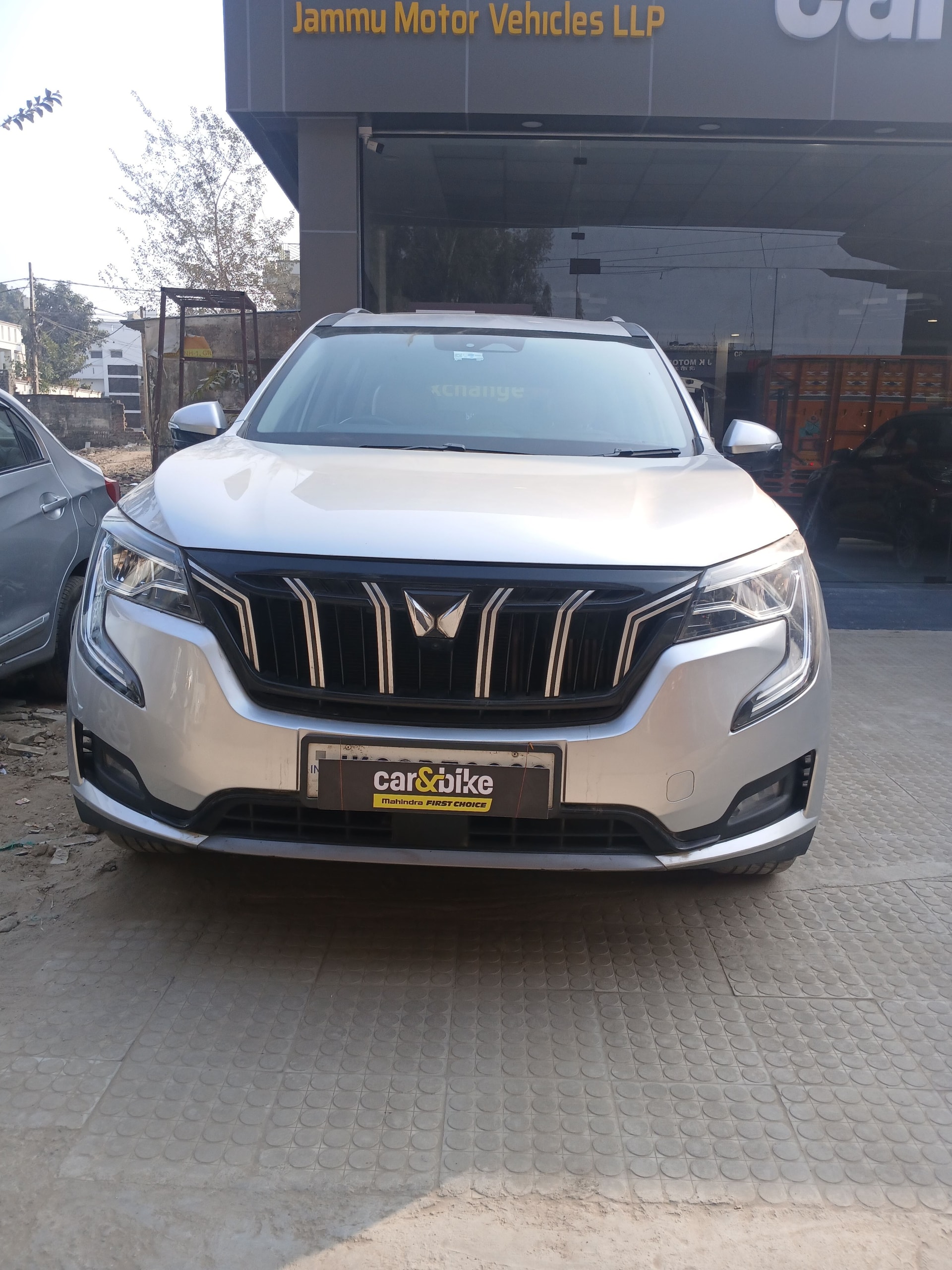 Used 2023 Mahindra XUV700 Used 2023 Mahindra XUV700