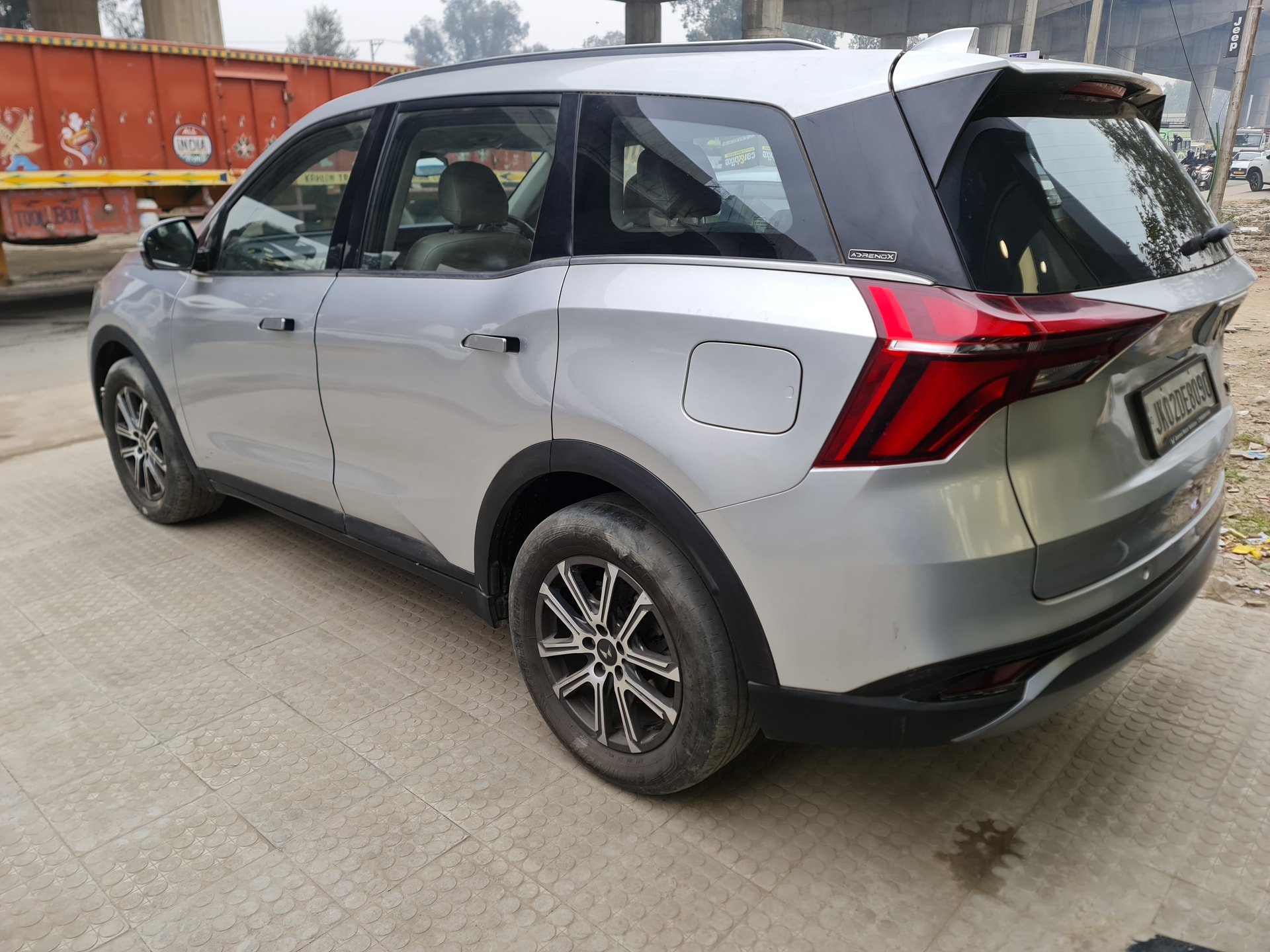 Used 2023 Mahindra XUV700 Used 2023 Mahindra XUV700