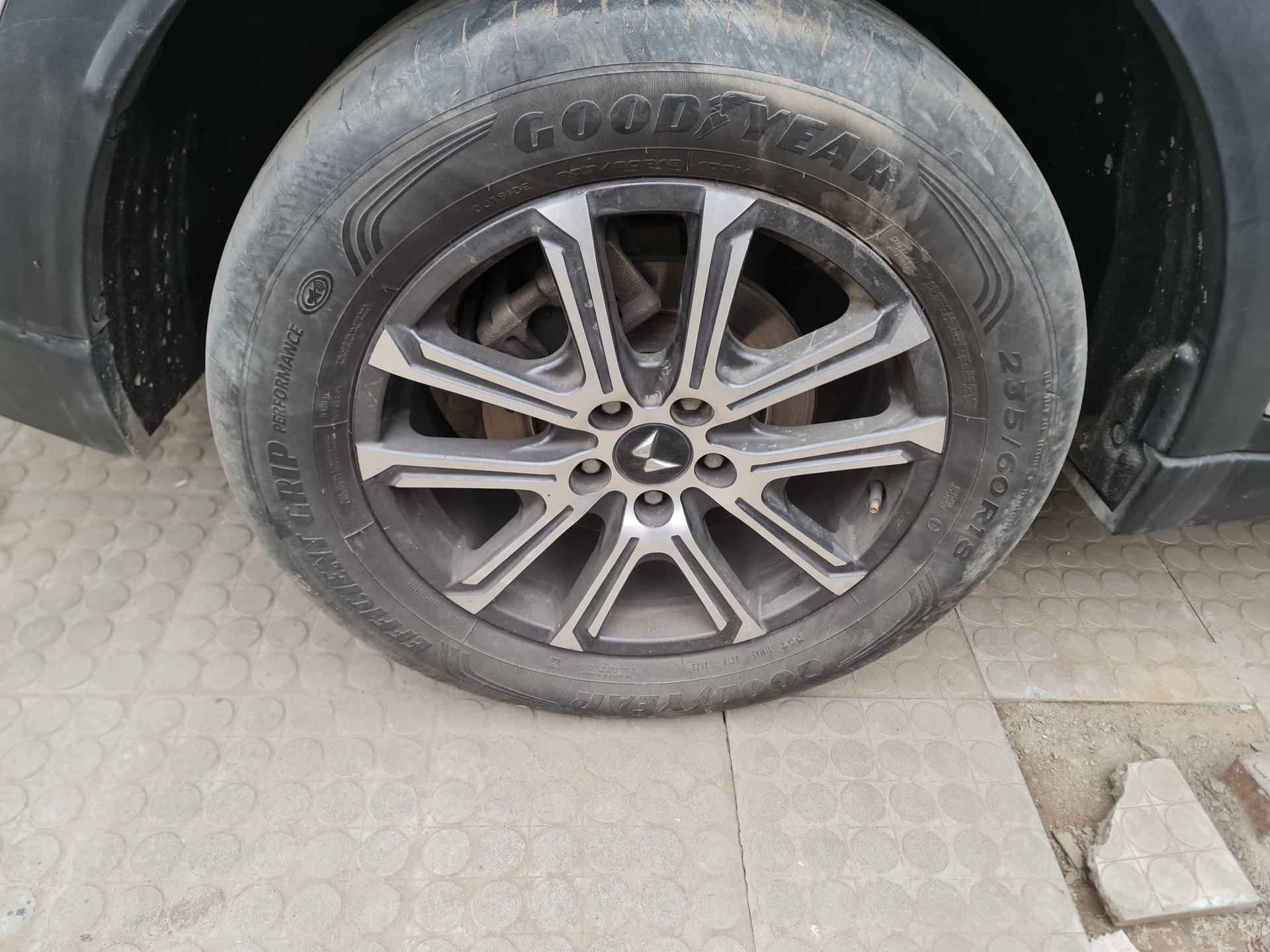 Used 2023 Mahindra XUV700 Used 2023 Mahindra XUV700