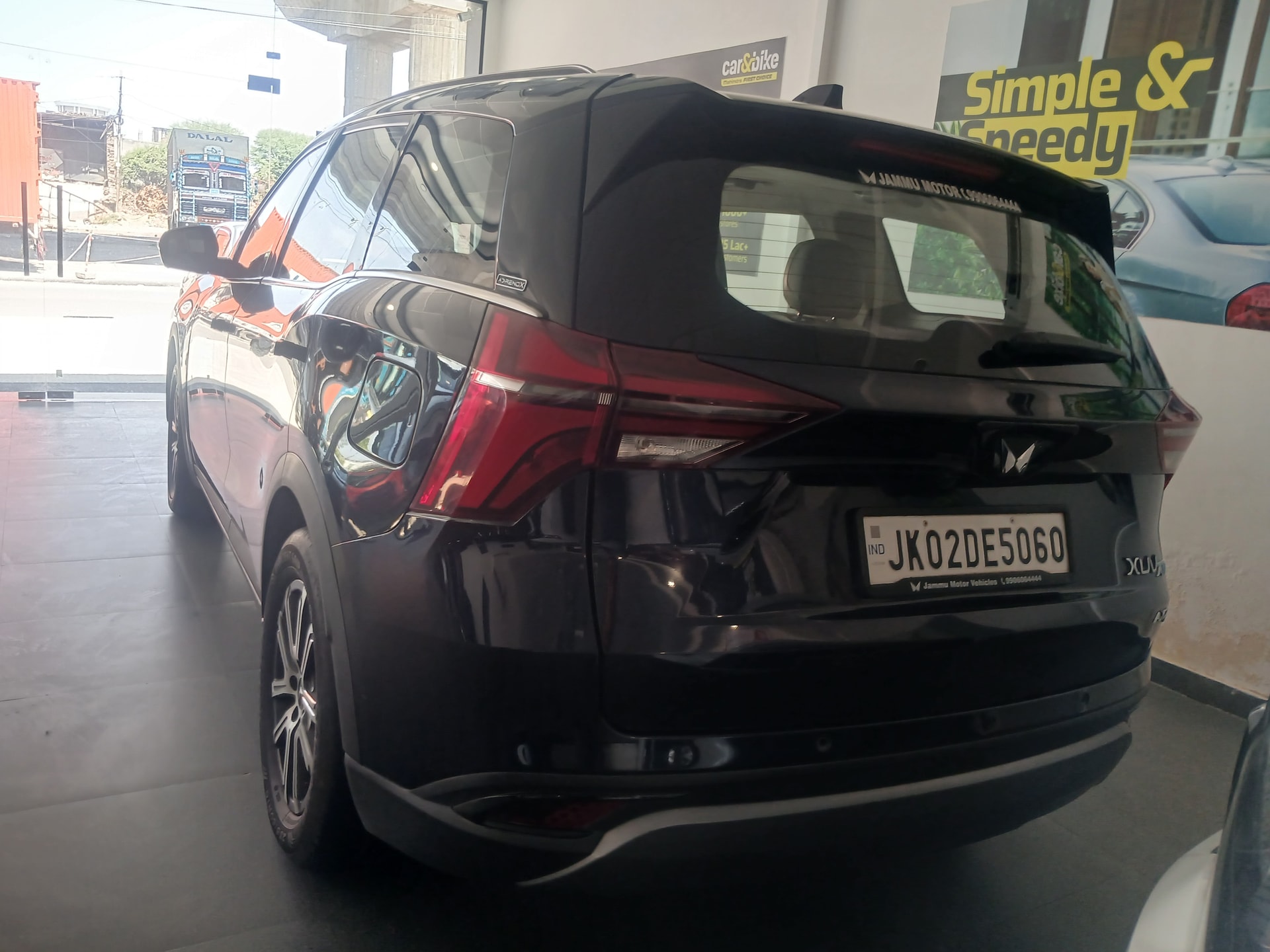 Used 2023 Mahindra XUV700 Used 2023 Mahindra XUV700