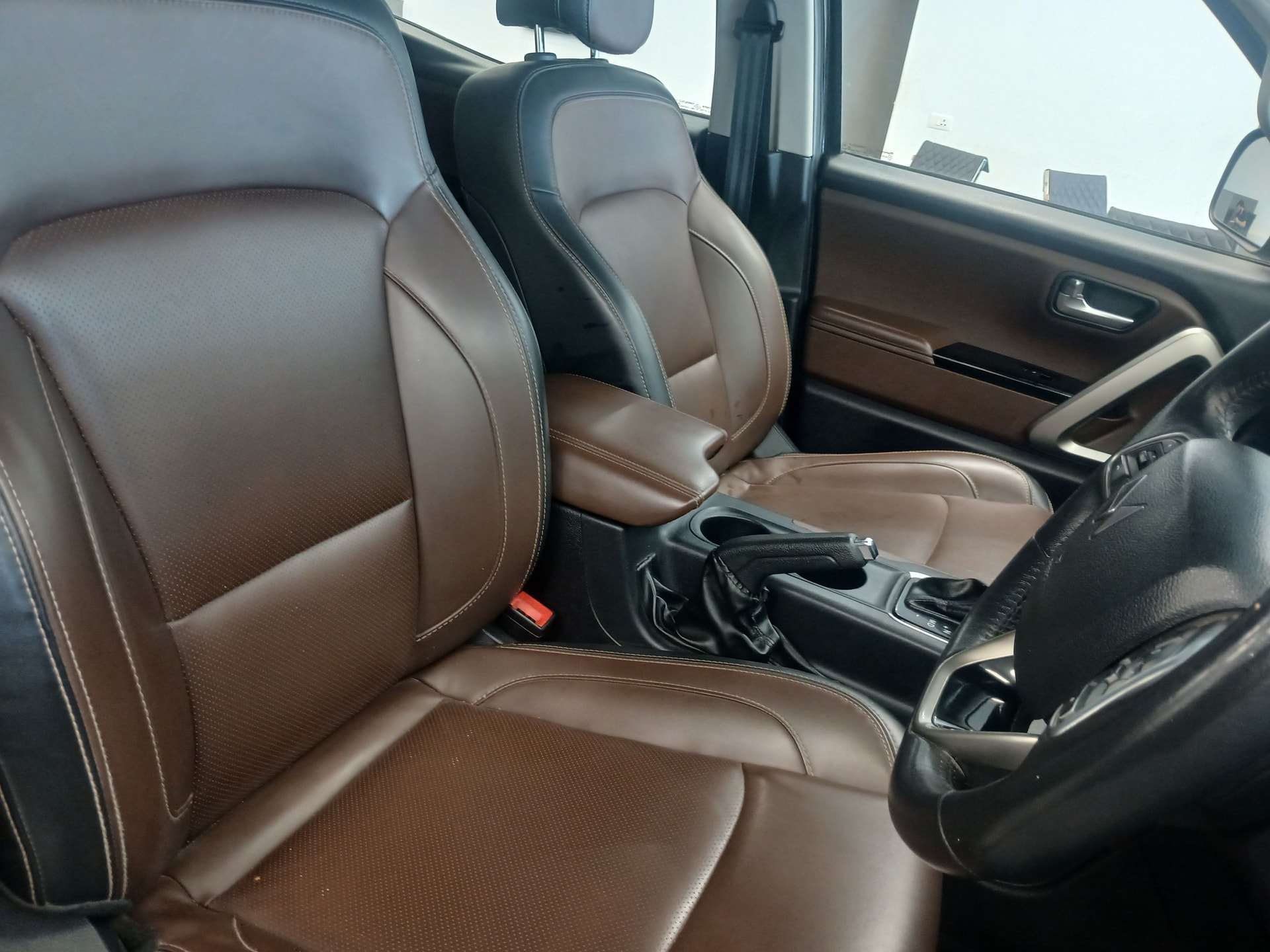 Scorpio-N image 14 Scorpio-N image 14