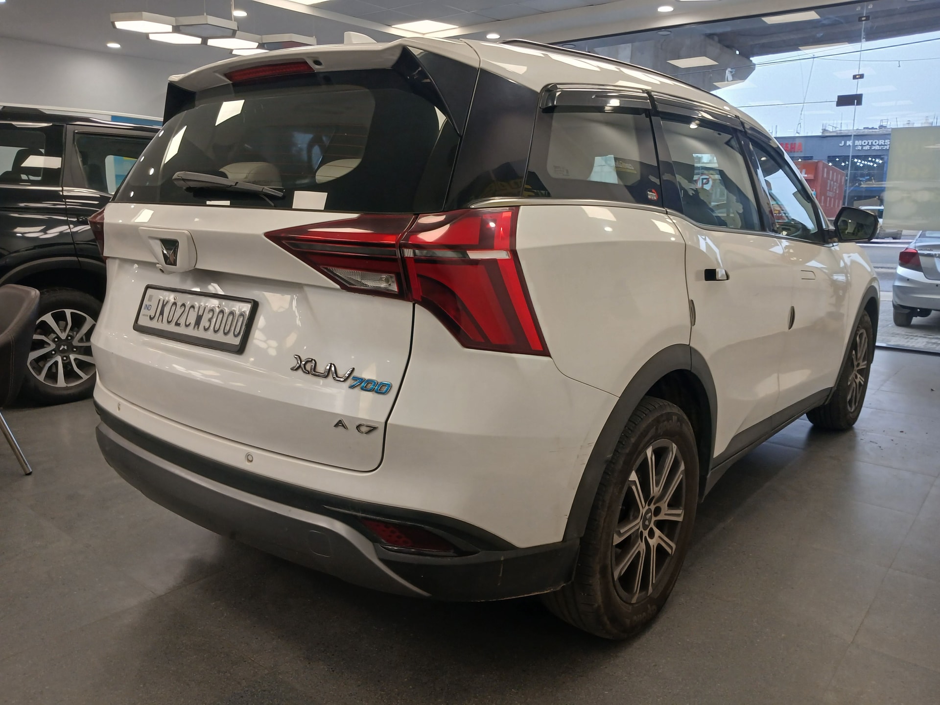 Used 2022 Mahindra XUV700 Used 2022 Mahindra XUV700