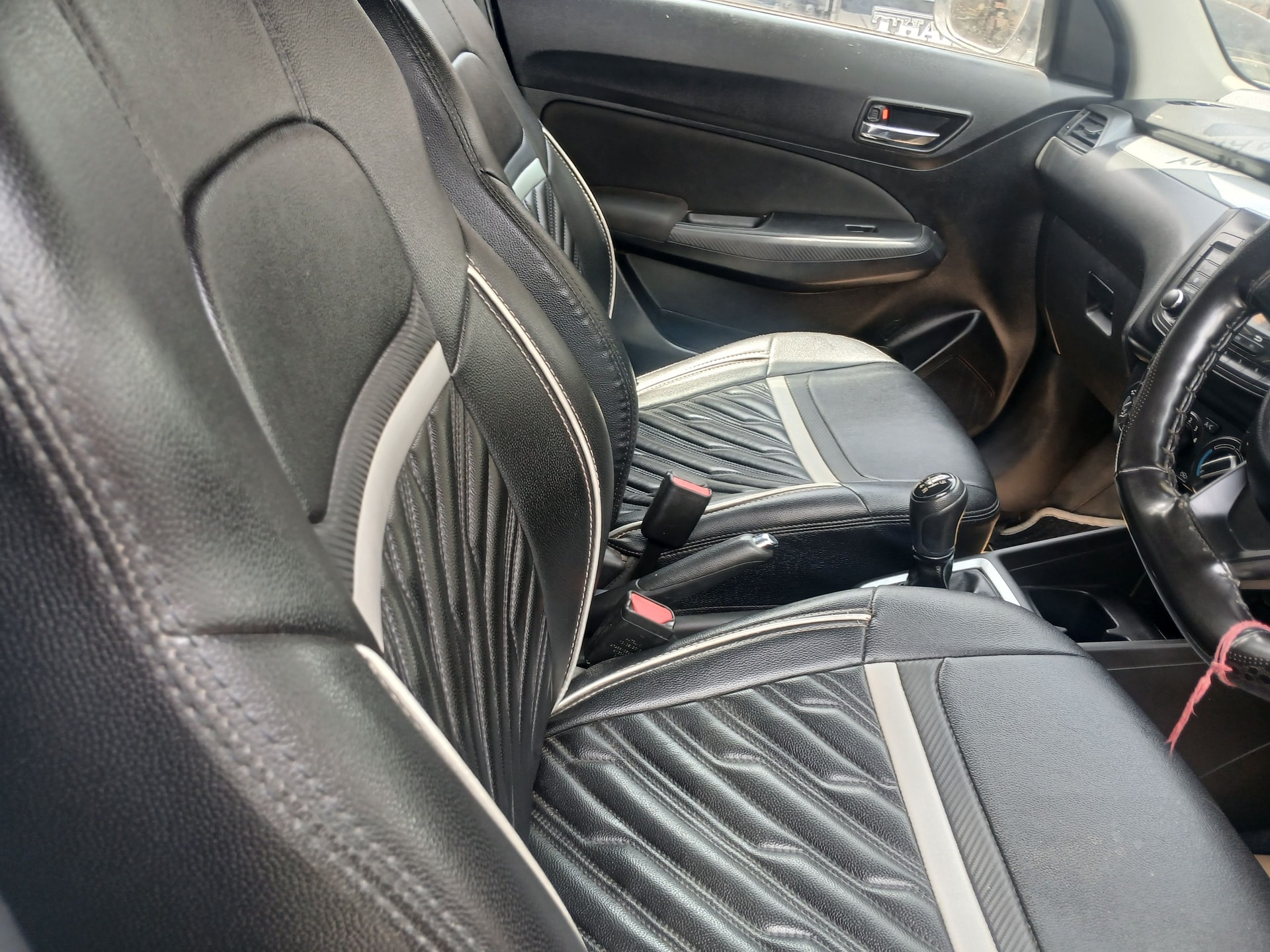 Swift image 16 Swift image 16