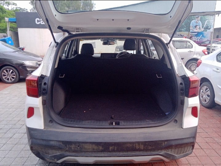 Seltos image 10 Seltos image 10