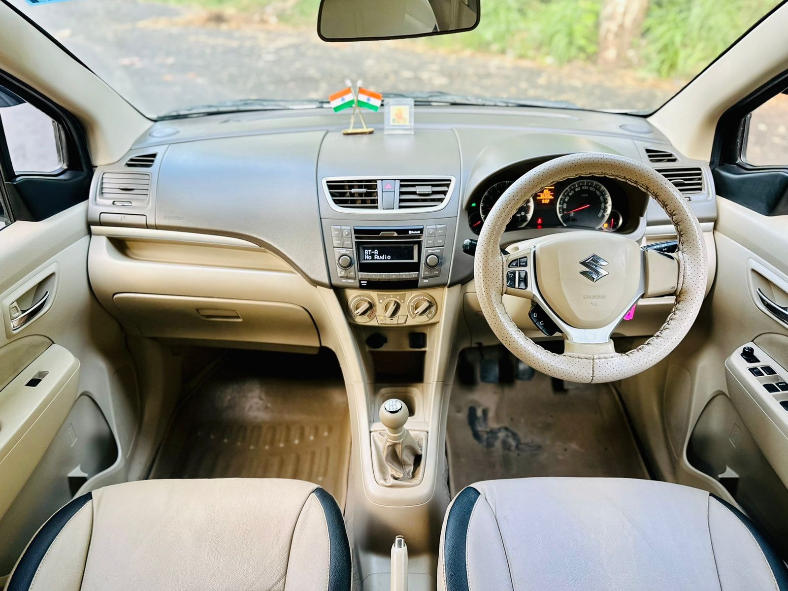 Ertiga image 12 Ertiga image 12