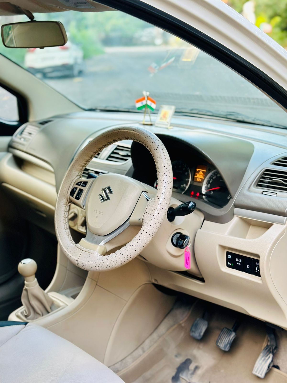 Ertiga image 13 Ertiga image 13