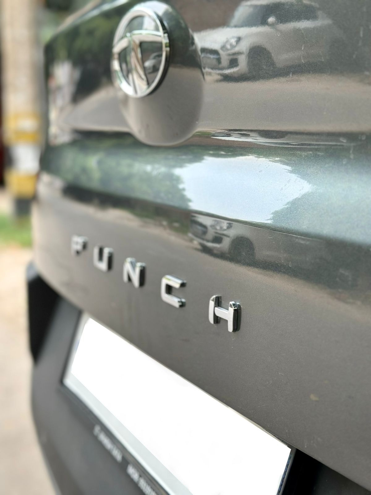 Punch image 9 Punch image 9