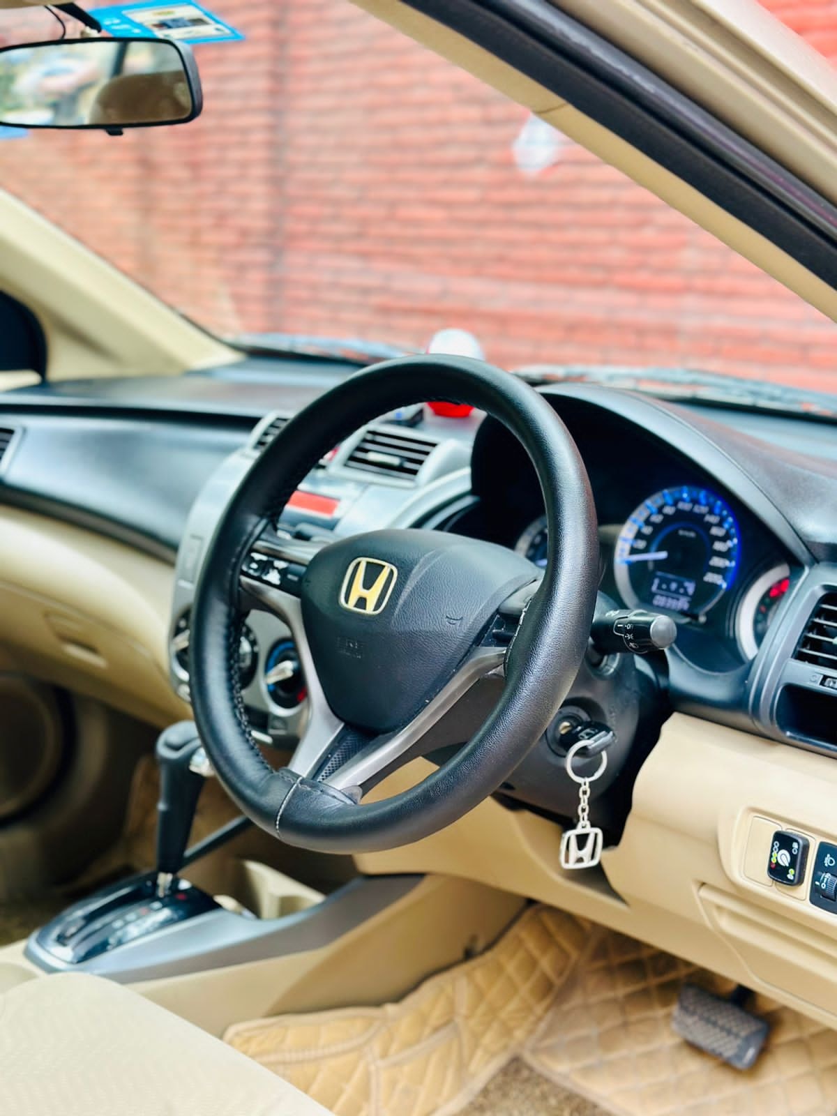 City image 12 City image 12