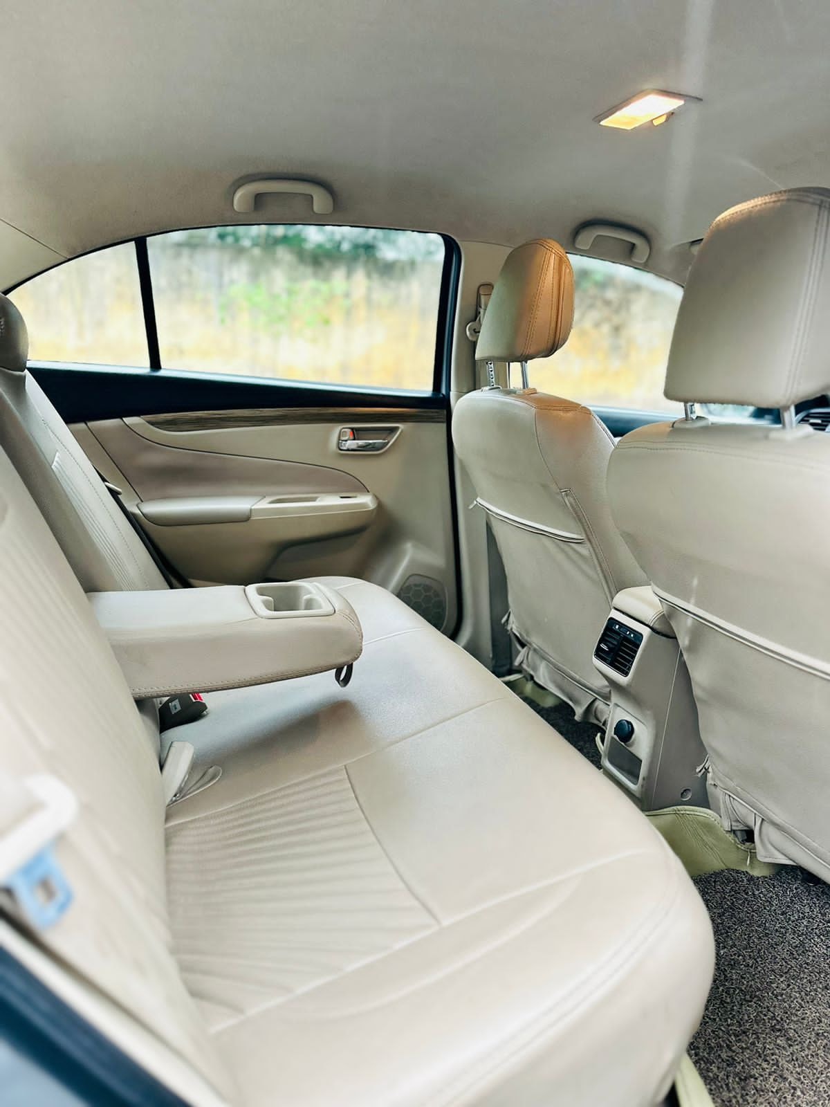 Ciaz image 13 Ciaz image 13