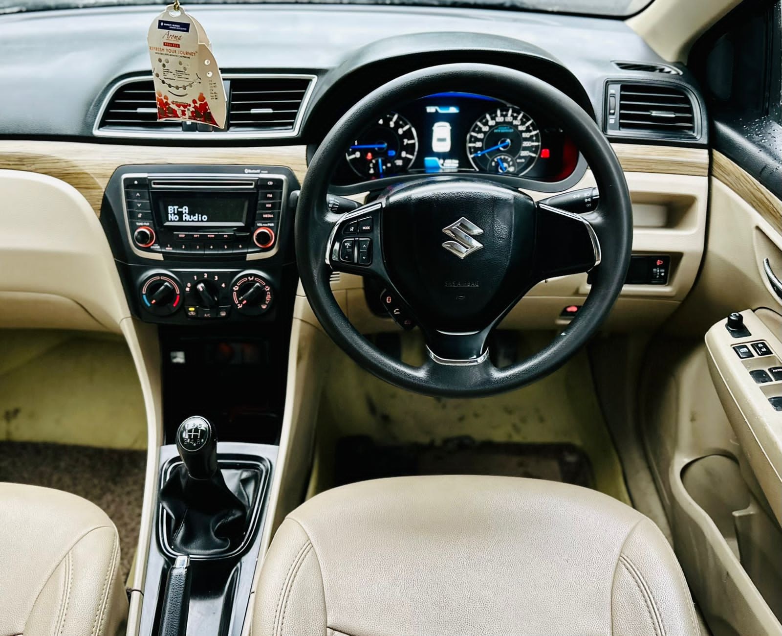 Ciaz image 9 Ciaz image 9