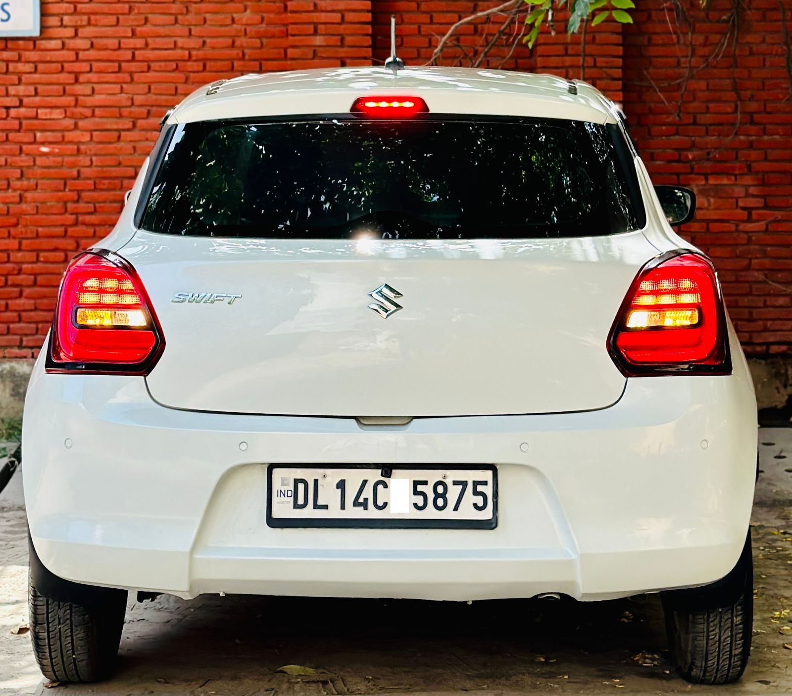 Swift image 4 Swift image 4