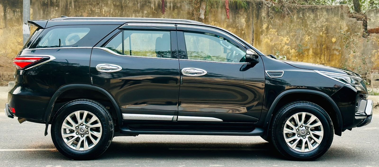 Fortuner image 6 Fortuner image 6