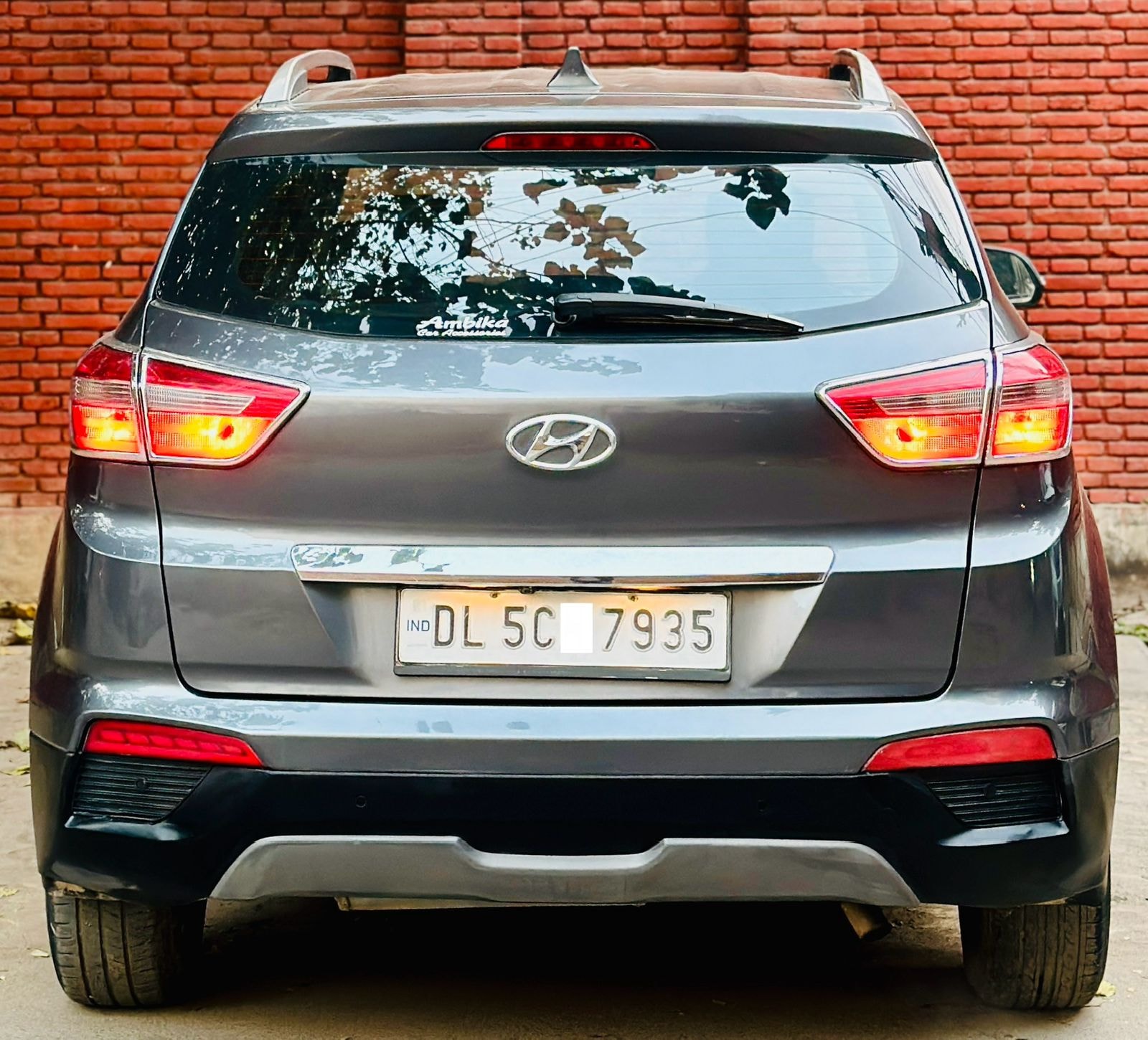 Creta image 4 Creta image 4