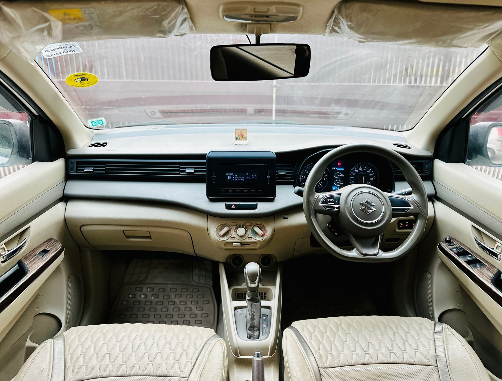 Ertiga image 12 Ertiga image 12