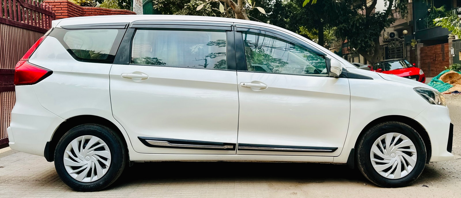 Ertiga image 6 Ertiga image 6