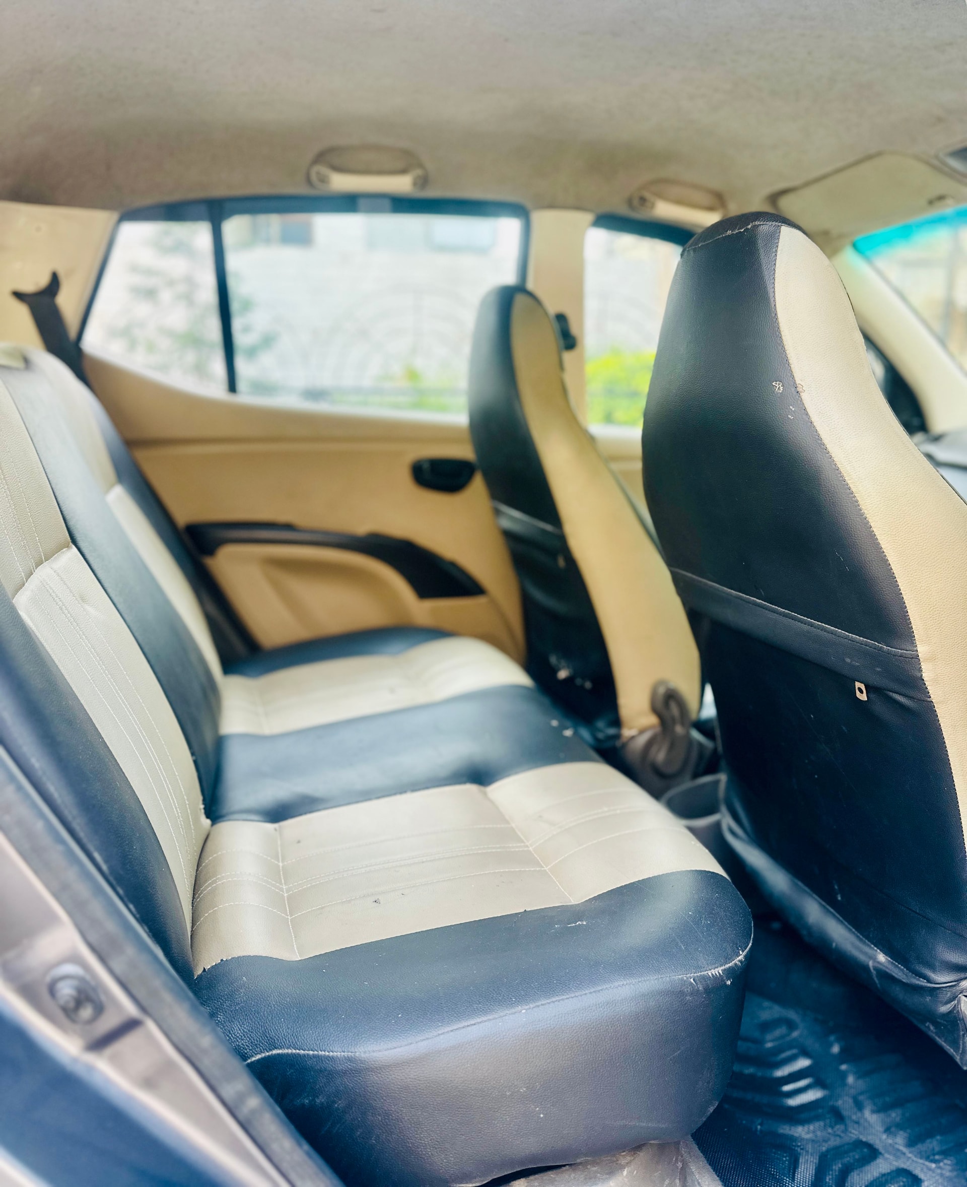 i10 image 11 i10 image 11