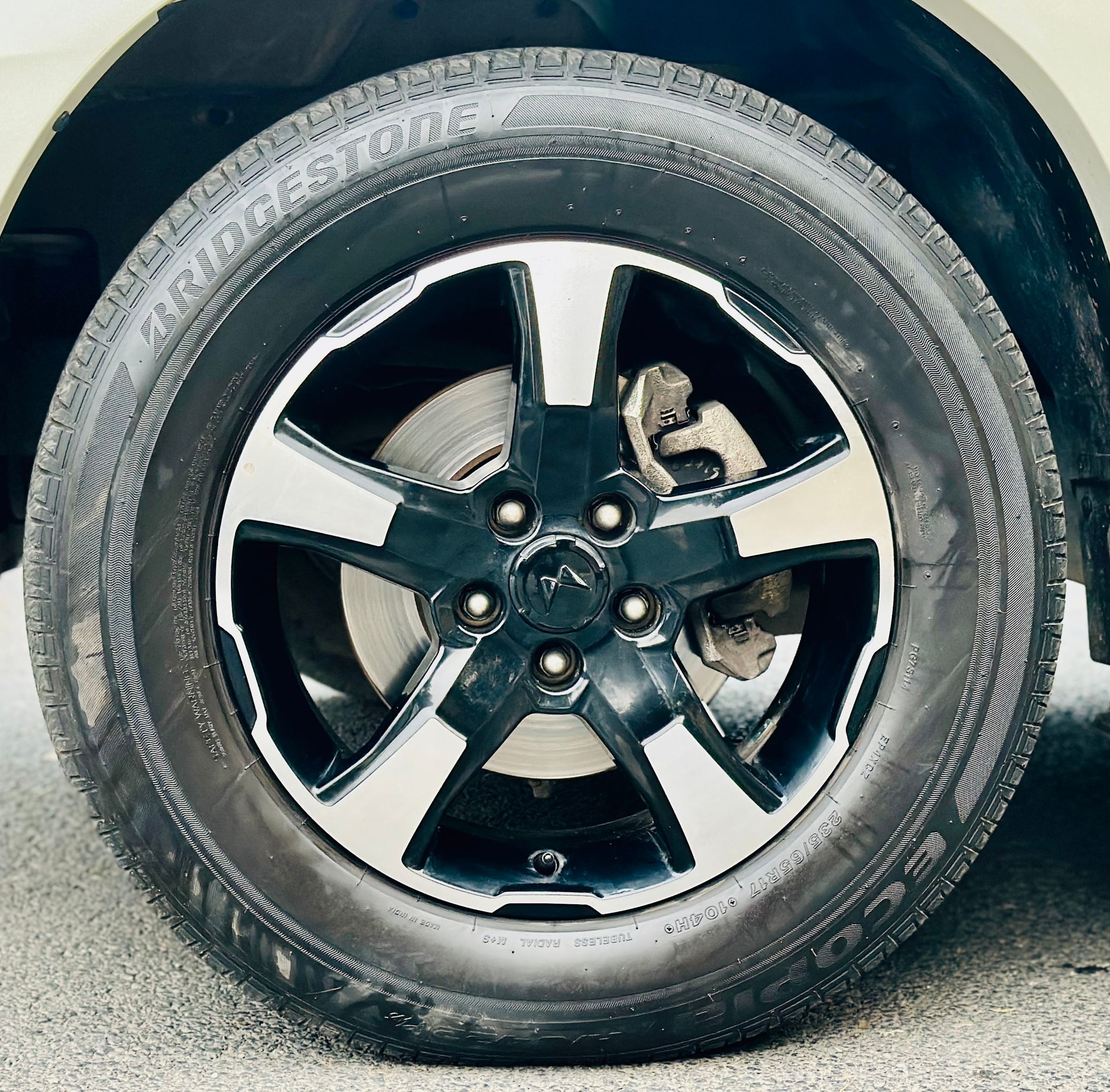 Scorpio Classic image 9 Scorpio Classic image 9