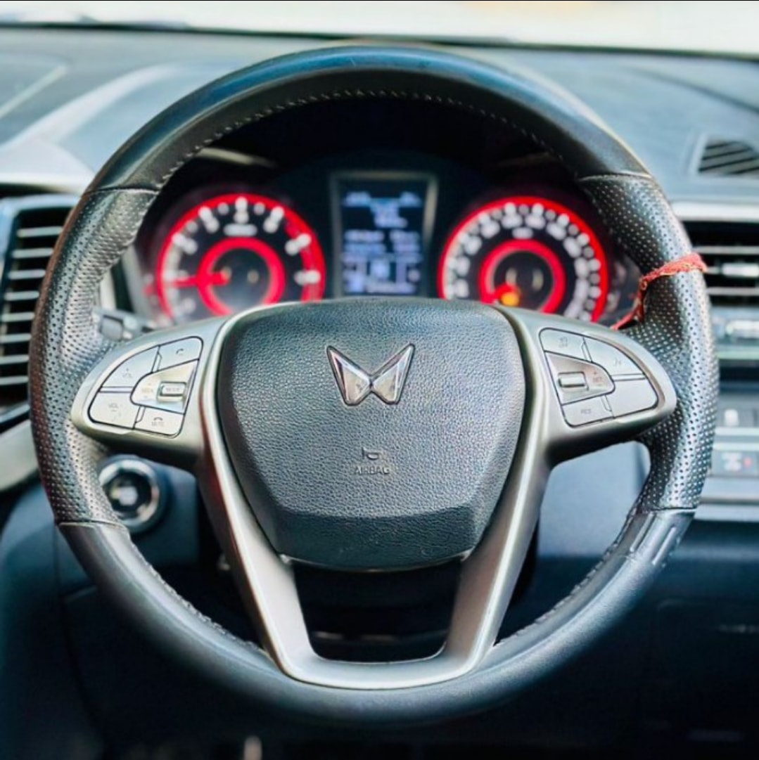 XUV300 image 13 XUV300 image 13