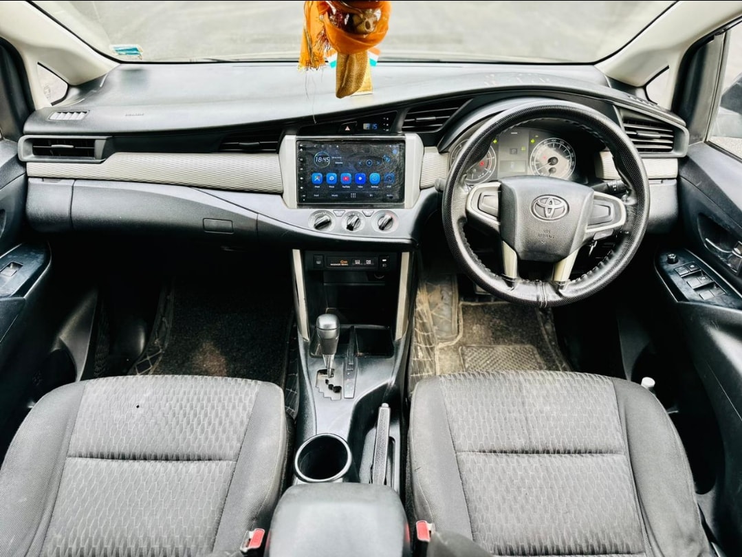 Innova Crysta image 8 Innova Crysta image 8