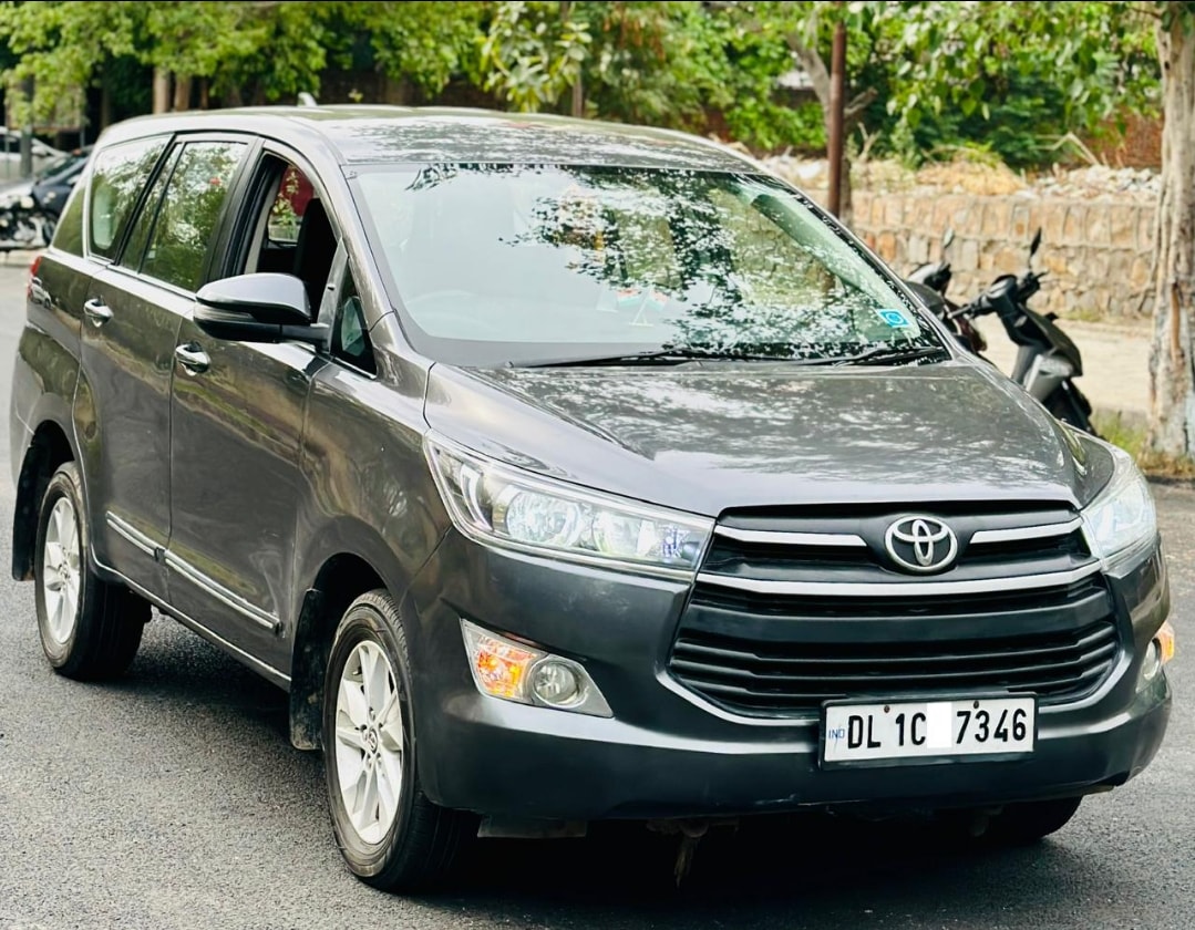 Innova Crysta image 5 Innova Crysta image 5