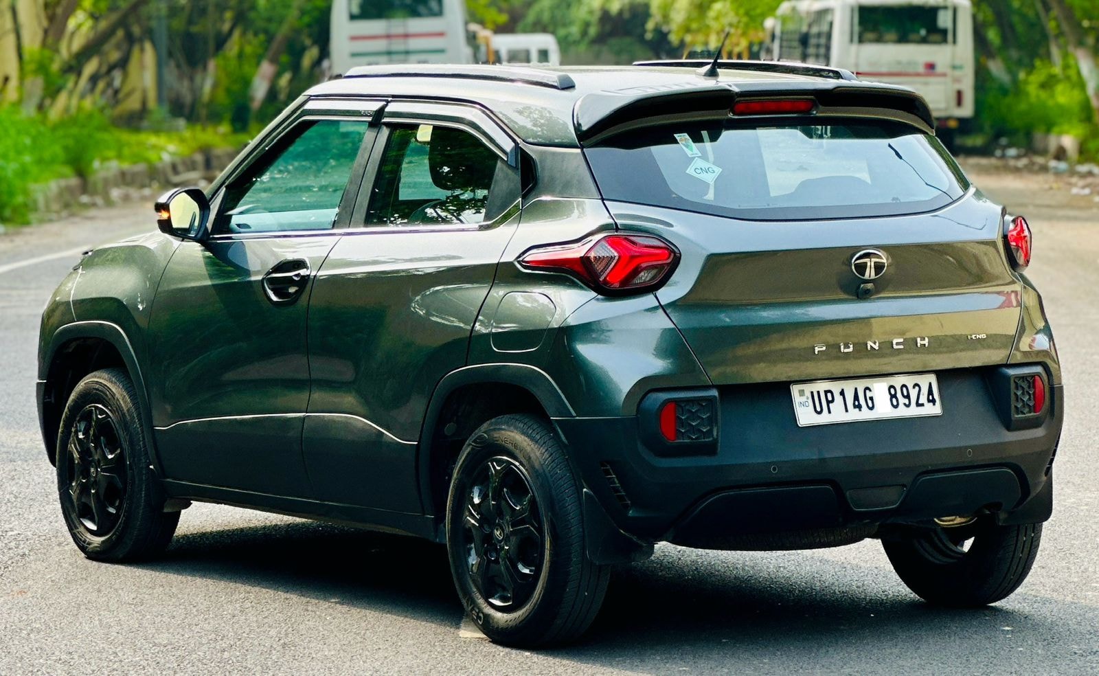 Punch image 5 Punch image 5