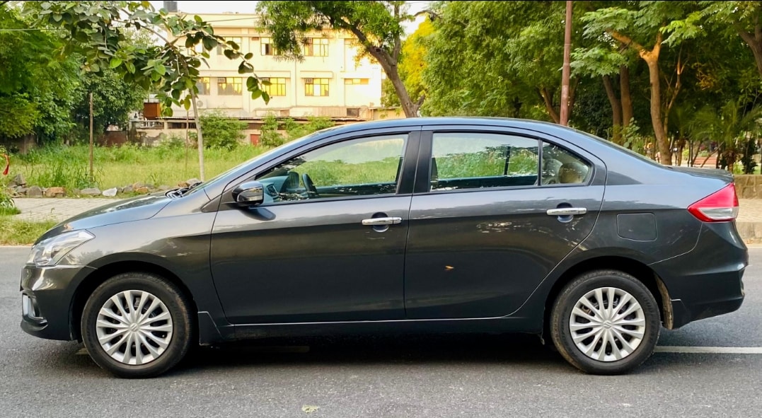 Ciaz image 2 Ciaz image 2