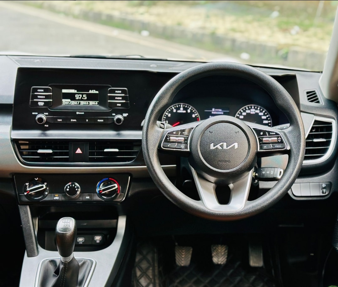 Seltos image 12 Seltos image 12