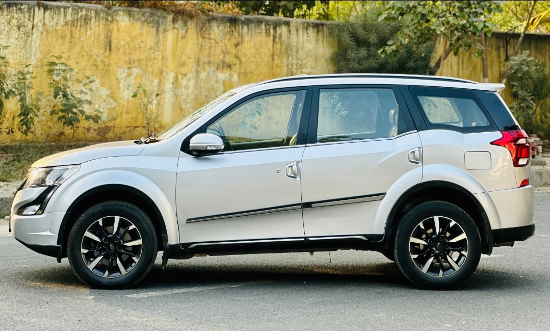 XUV500 image 6 XUV500 image 6